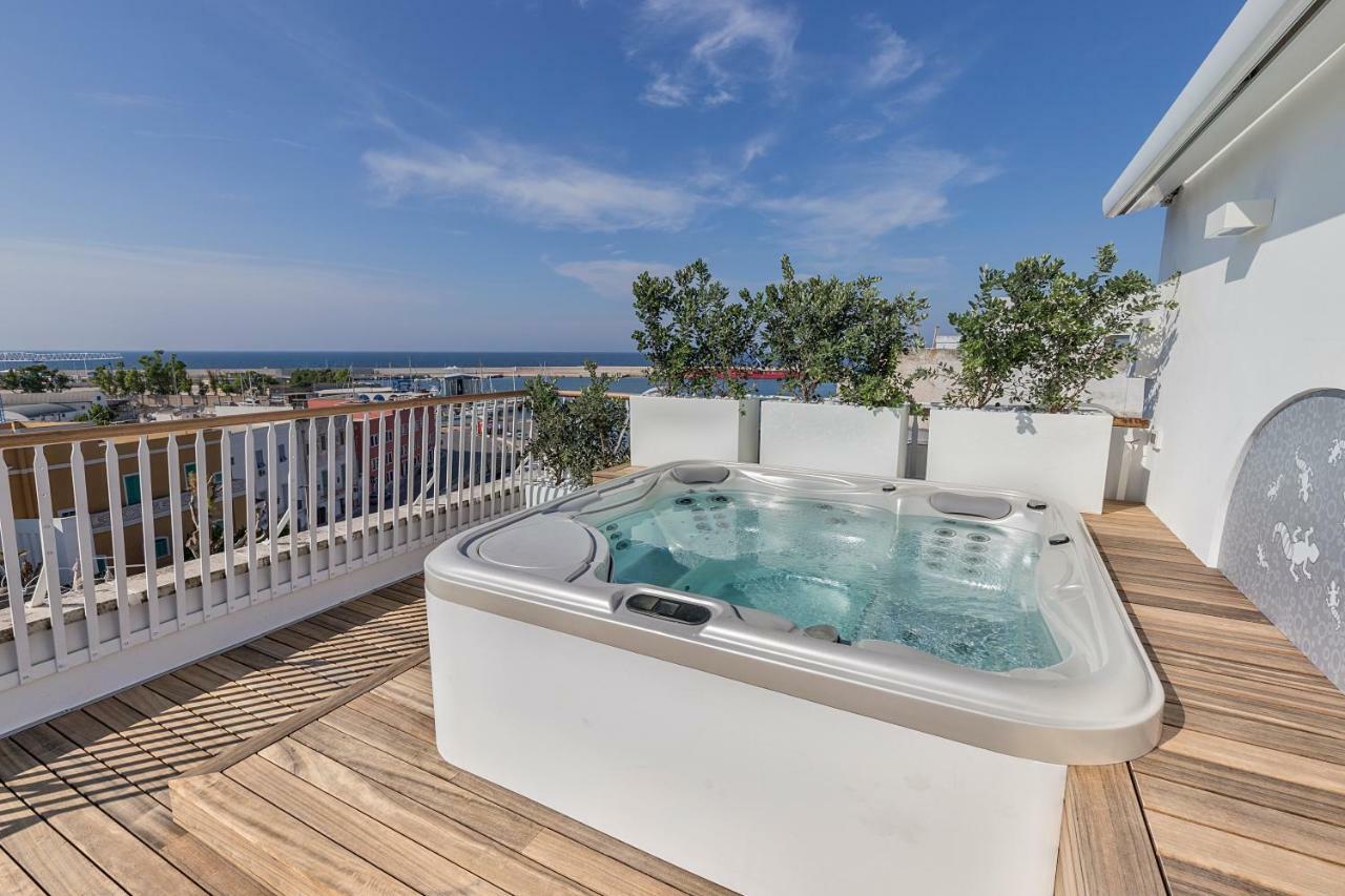 Appartement Attico Sul Porto Antico à Monopoli Extérieur photo